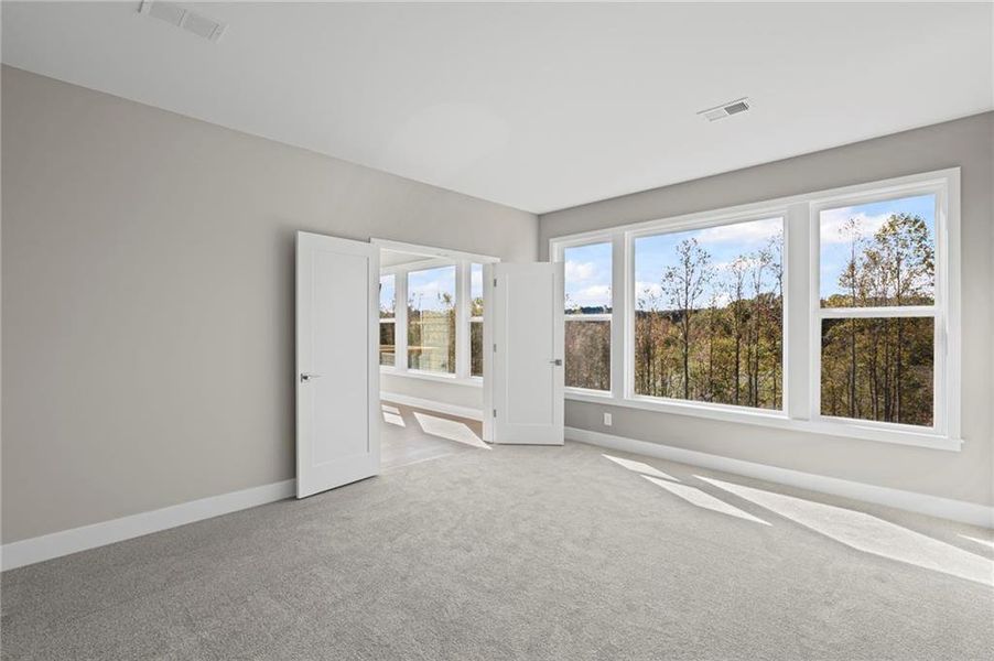 Spacious, unfurnished interior of a new home in Twin Lakes, Hoschton (Image 38).