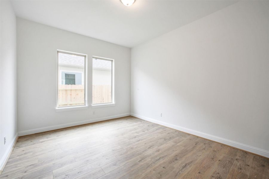 Image 19 of a home in Del Bello Lakes 60'. Image 19 of a home in Del Bello Lakes 60'.