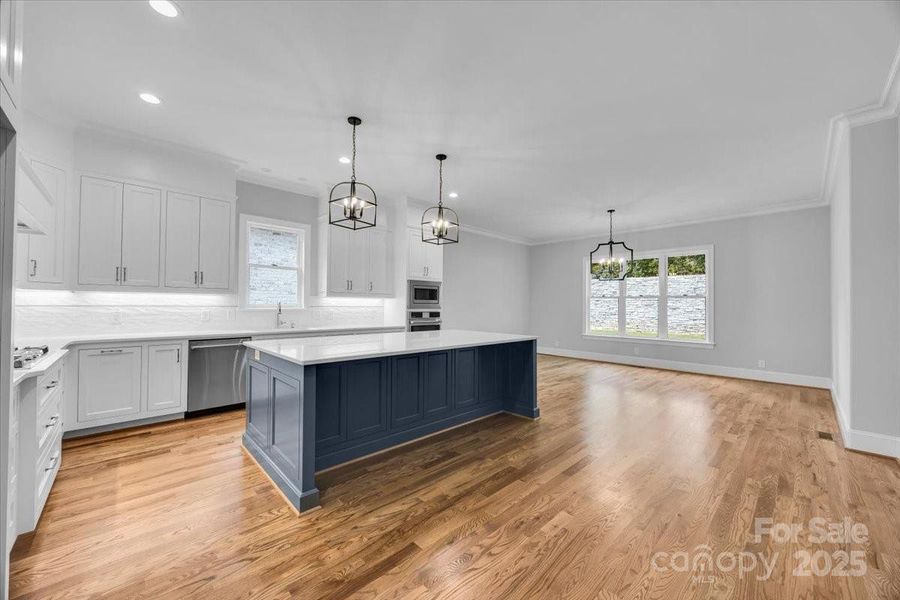 Furnished interior view inside a new home in , Simpsonville (Image 13).