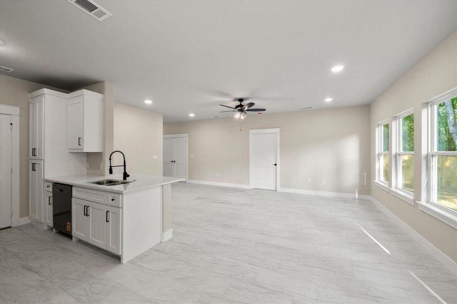 Spacious, unfurnished interior of a new home in , Payne Springs (Image 10). Spacious, unfurnished interior of a new home in , Payne Springs (Image 10).