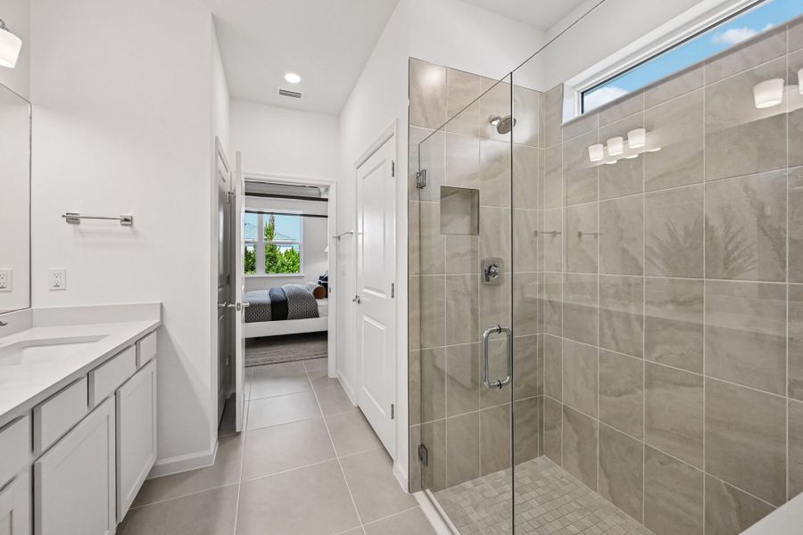 Furnished interior view inside a new home in Harbor Isle, Vero Beach (Image 15).