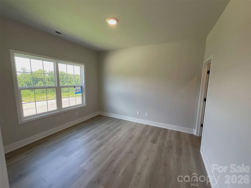 Spacious, unfurnished interior of a new home in Northlake, Statesville (Image 12).