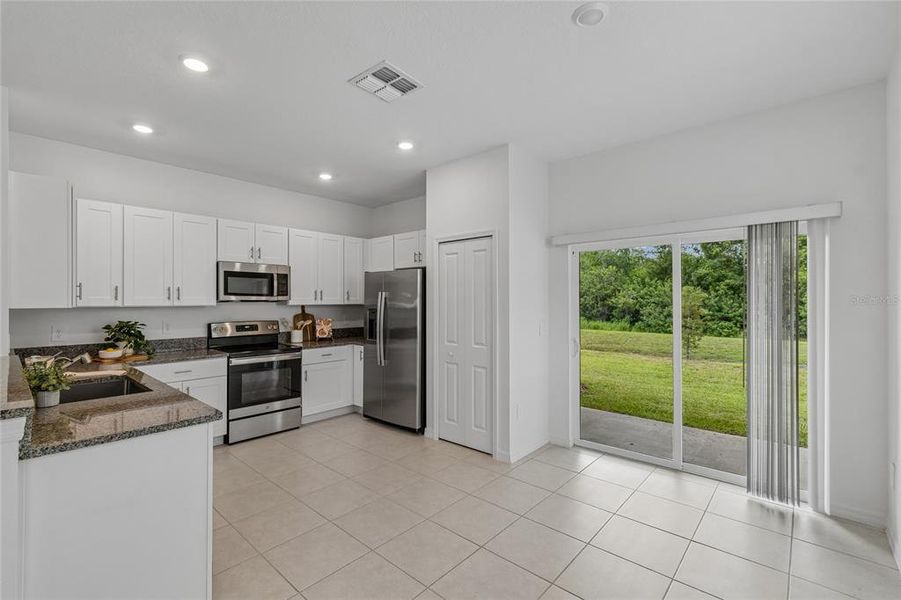 Furnished interior view inside a new home in , Ruskin (Image 7).