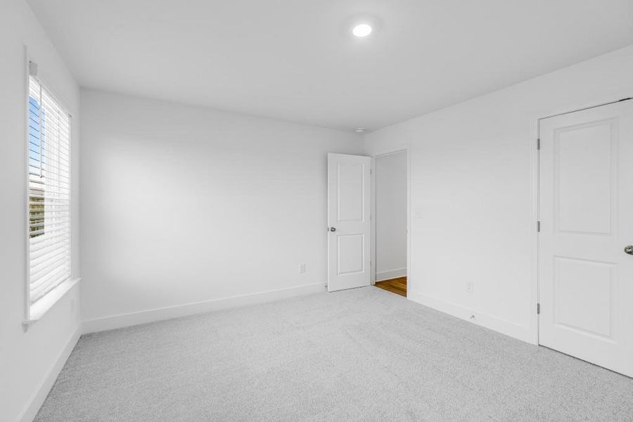 Spacious, unfurnished interior of a new home in Wellington Estates, Madison (Image 29).