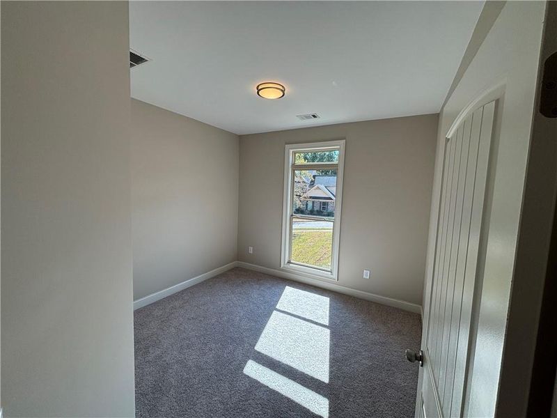 Image 32 of a home in .