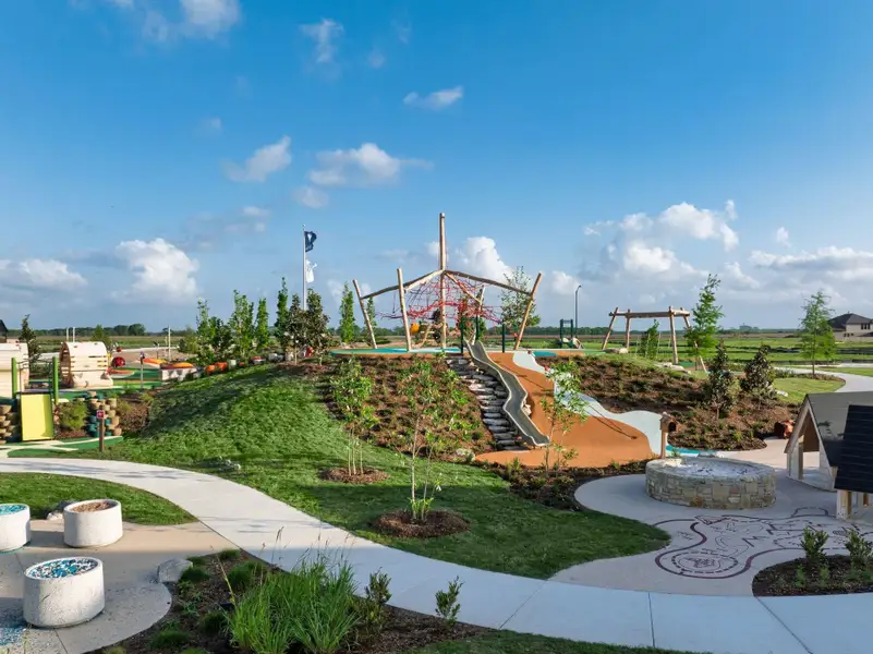 Community amenities in Austin Point, Richmond (Image 4).