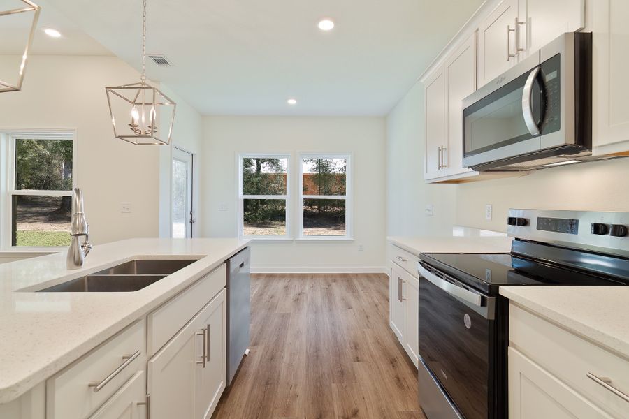 Representative furnished interior of a home built from the Maybell I by CJL Homes in Oak Hollow, Crestview (Image 15).