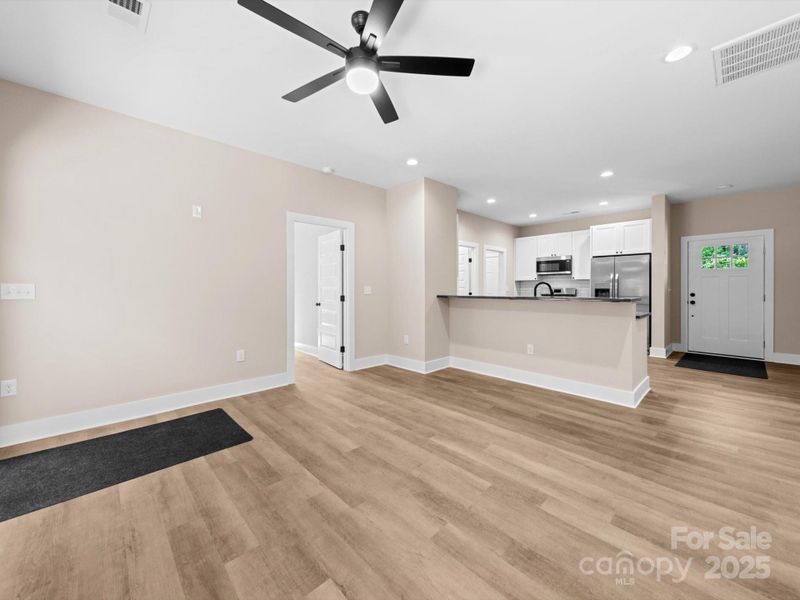 Spacious, unfurnished interior of a new home in , Kannapolis (Image 25). Spacious, unfurnished interior of a new home in , Kannapolis (Image 25).