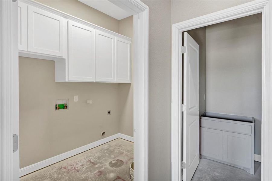 Image 33 of a home in . Image 33 of a home in .