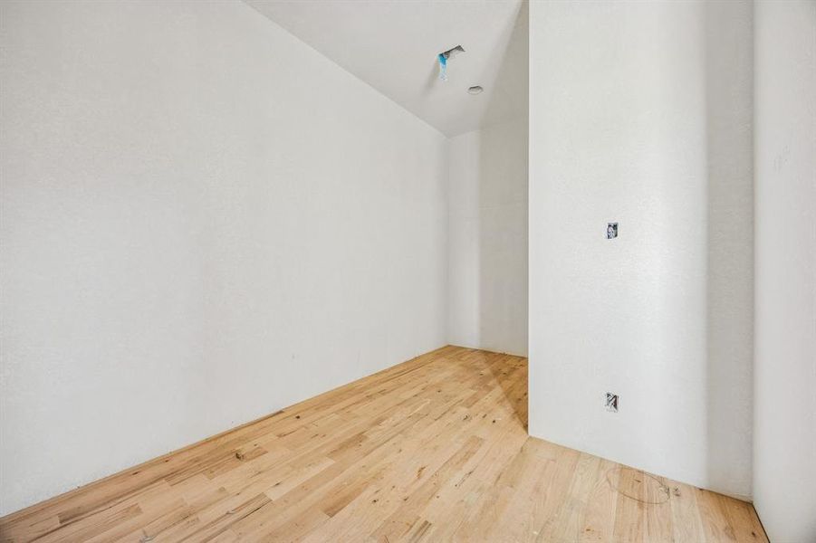 Spacious, unfurnished interior of a new home in RangeWood, Weatherford (Image 19). Spacious, unfurnished interior of a new home in RangeWood, Weatherford (Image 19).