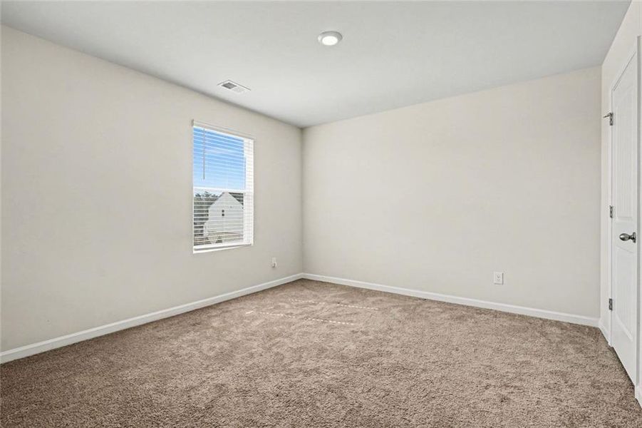 Spacious, unfurnished interior of a new home in , Covington (Image 19).
