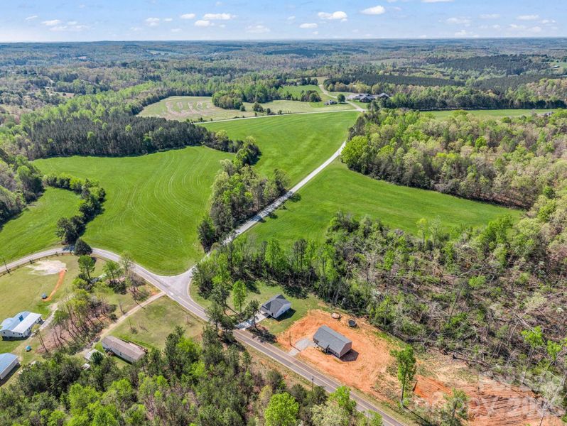 Image 44 of a home in .