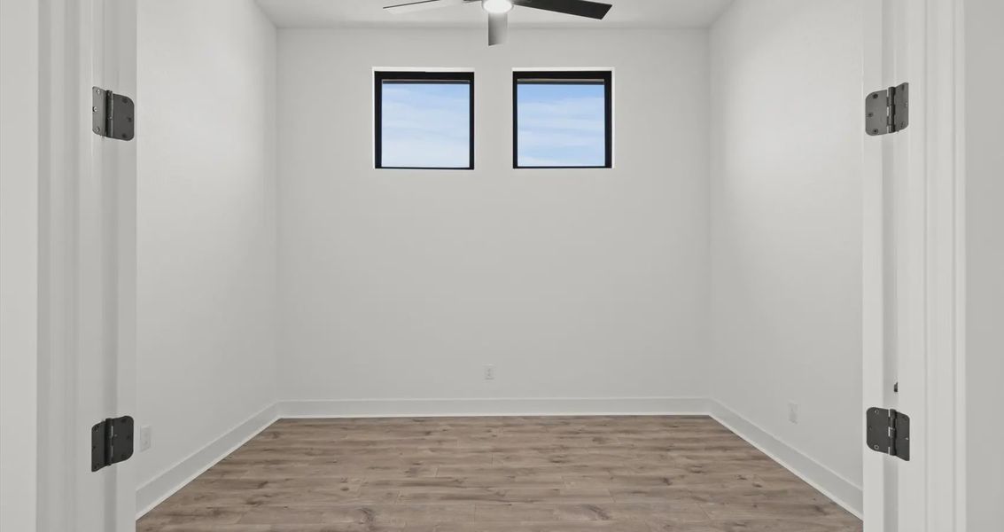 Representative unfurnished interior of a home built from the Allison by Chesmar Homes in Sweetwater, Austin (Image 15).