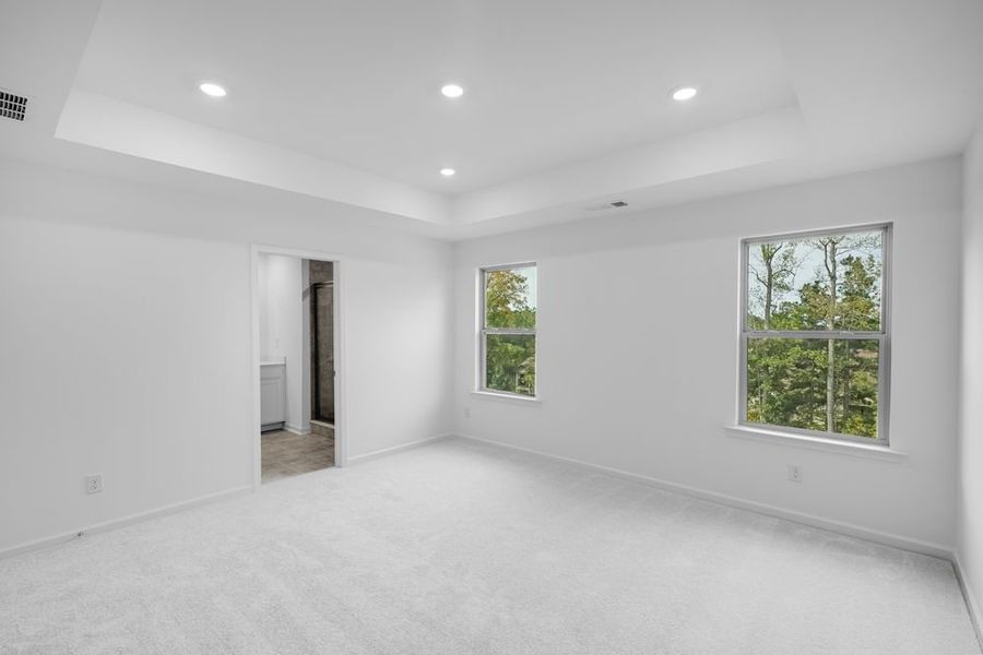 Spacious, unfurnished interior of a new home in Hampton Trace, Marietta (Image 11). Spacious, unfurnished interior of a new home in Hampton Trace, Marietta (Image 11).