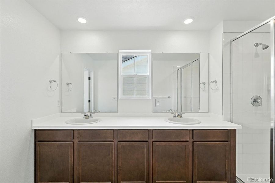 3324 N Catawba ~ Ready Now