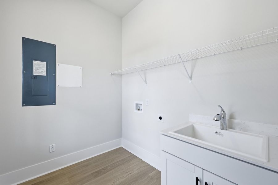 Spacious, unfurnished interior of a new home in Indigo Grove Single Family Homes, Johns Island (Image 30).
