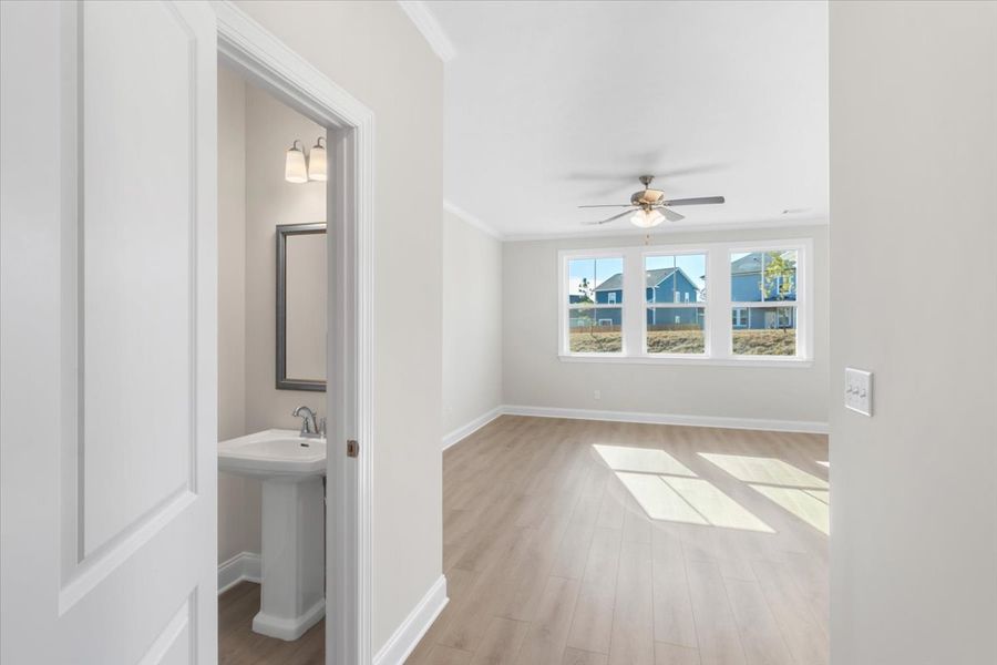 Spacious, unfurnished interior of a new home in Tillery Park, Grovetown (Image 13).
