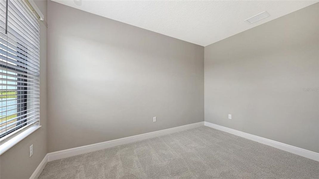 Spacious, unfurnished interior of a new home in Palm Grove, Lakewood Ranch (Image 30).