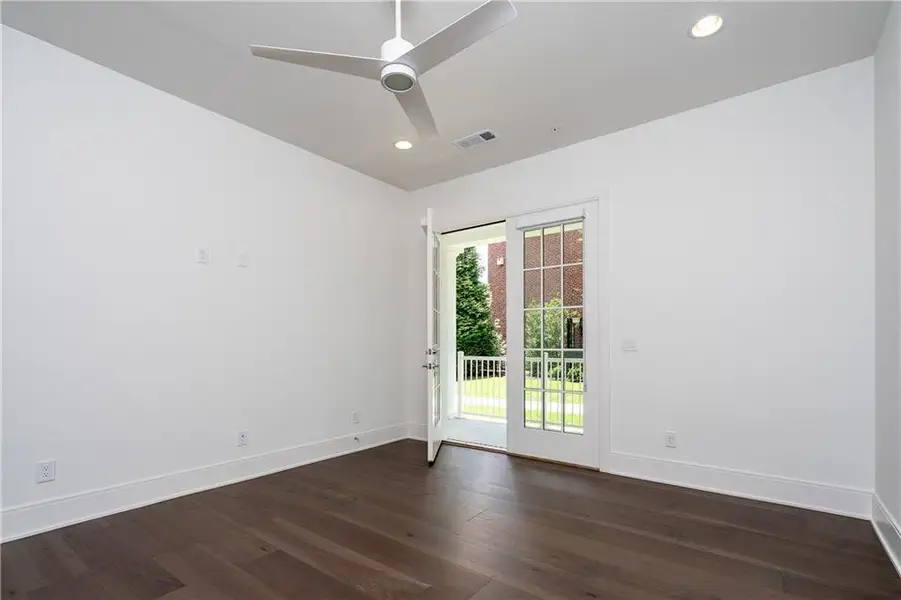 Spacious, unfurnished interior of a new home in 1200 Ponce, Atlanta (Image 28).