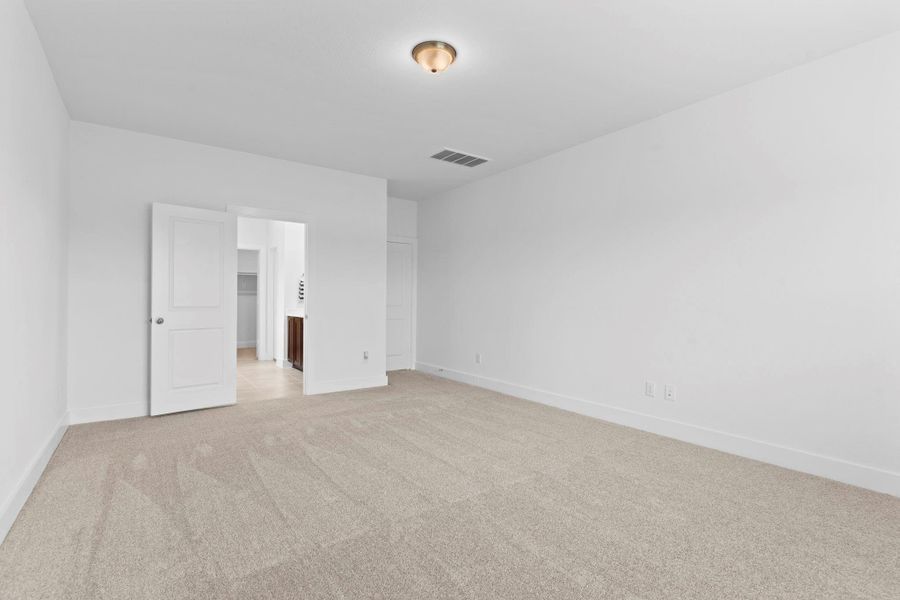 Sink your toes in total comfort in the lush carpet to start your day! Now to see the primary suite bathroom that was made for two! Sink your toes in total comfort in the lush carpet to start your day! Now to see the primary suite bathroom that was made for two!