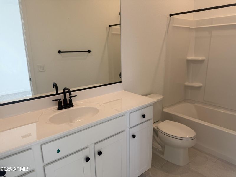 Lot 137 Onsuite Bath Lot 137 Onsuite Bath