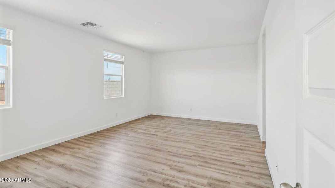 Kingston great room (4) Kingston great room (4)