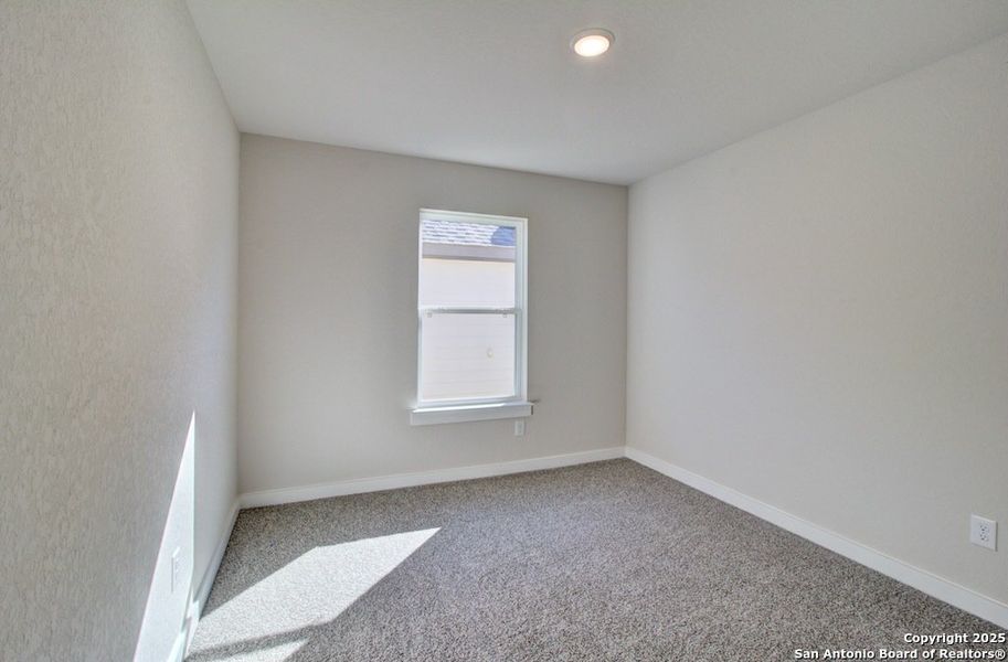 Spacious, unfurnished interior of a new home in Westridge - Landmark, San Antonio (Image 12).