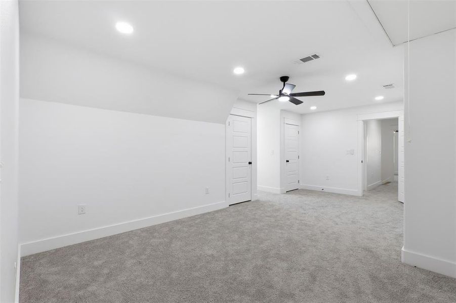 Spacious, unfurnished interior of a new home in , Azle (Image 26).