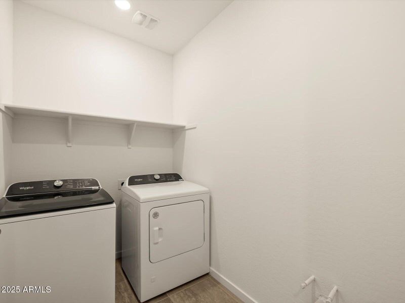 Included Washer & Dryer Included Washer & Dryer