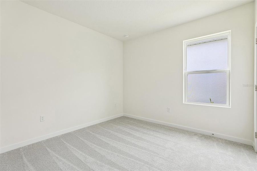 Spacious, unfurnished interior of a new home in Hamilton Bluff, Haines City (Image 21).
