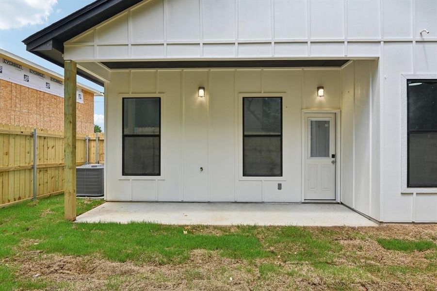 Exterior details and patio area of a home in , Granbury (Image 24). Exterior details and patio area of a home in , Granbury (Image 24).