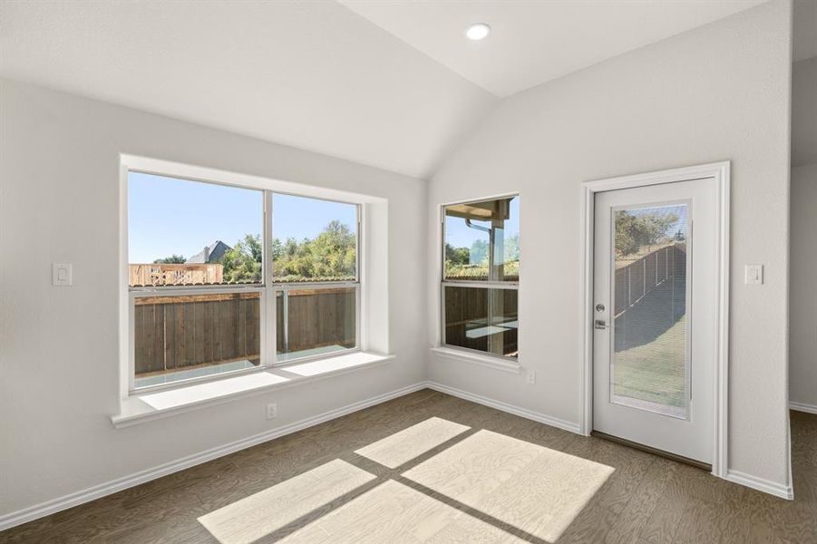 513 Waterford Park- Dining-1 513 Waterford Park- Dining-1