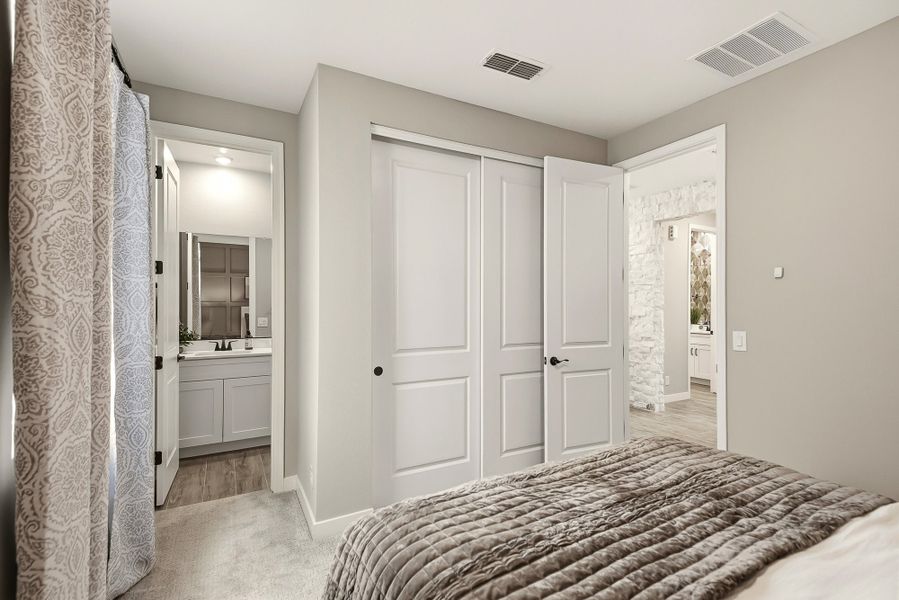 Horizon New Home in San Tan Valley, AZ.  - Slide 19