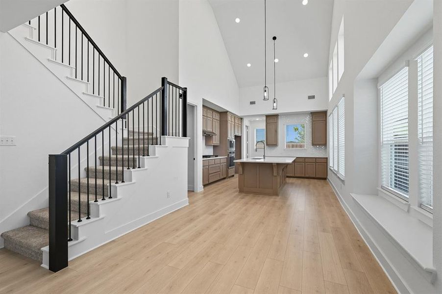 Spacious, unfurnished interior of a new home in Hillstead, Lavon (Image 17).