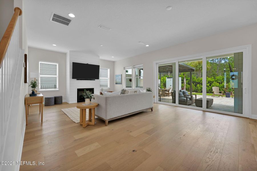 Furnished interior view inside a new home in , Ponte Vedra (Image 9).