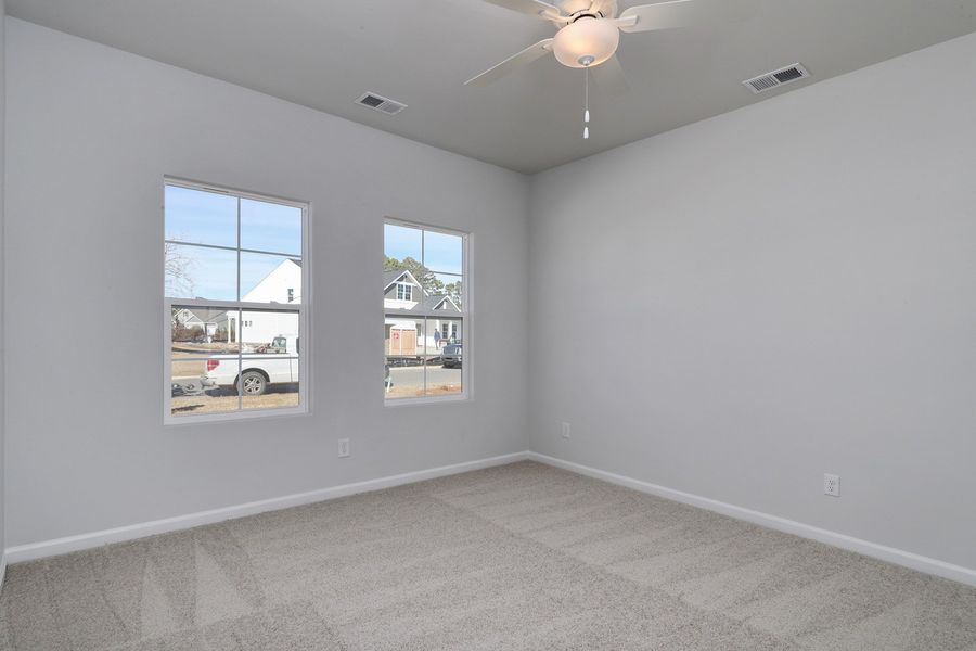 Spacious, unfurnished interior of a new home in Allston Park, Calabash (Image 31).