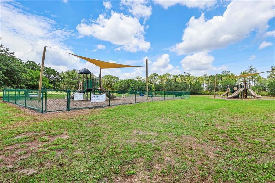 Community amenities in , Indian Lake Estates (Image 39). Community amenities in , Indian Lake Estates (Image 39).