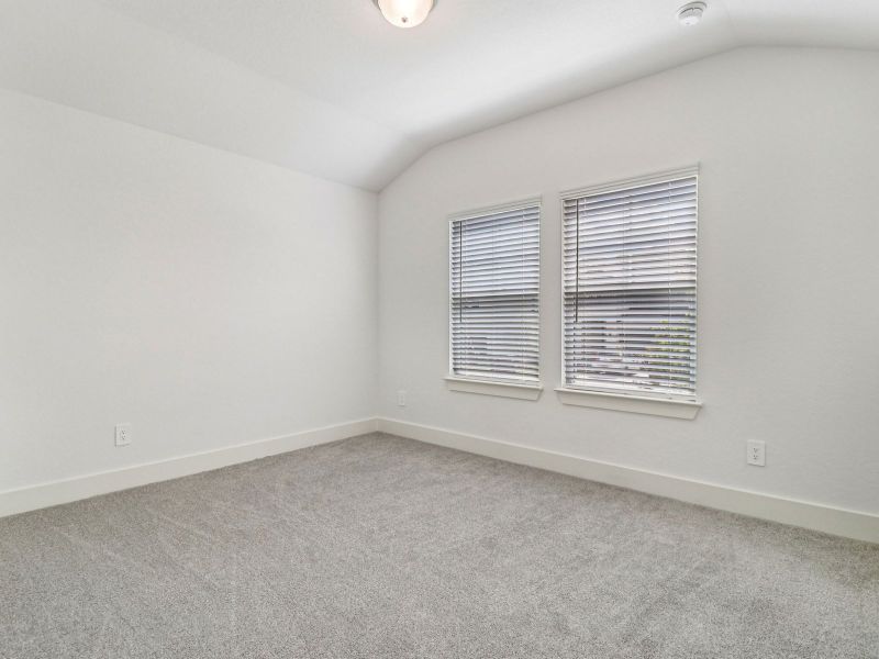 Spacious, unfurnished interior of a new home in Sagebrooke - Classic Series, San Antonio (Image 31).