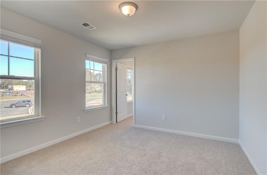 Spacious, unfurnished interior of a new home in Bowers Farm, McDonough (Image 22).
