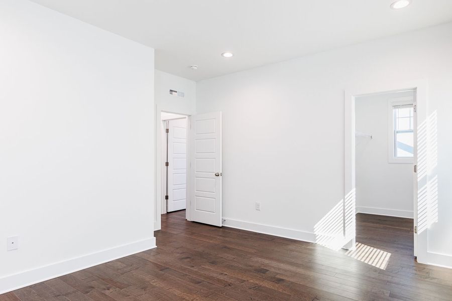 Spacious, unfurnished interior of a new home in High Grove Oaks, Fuquay Varina (Image 27). Spacious, unfurnished interior of a new home in High Grove Oaks, Fuquay Varina (Image 27).