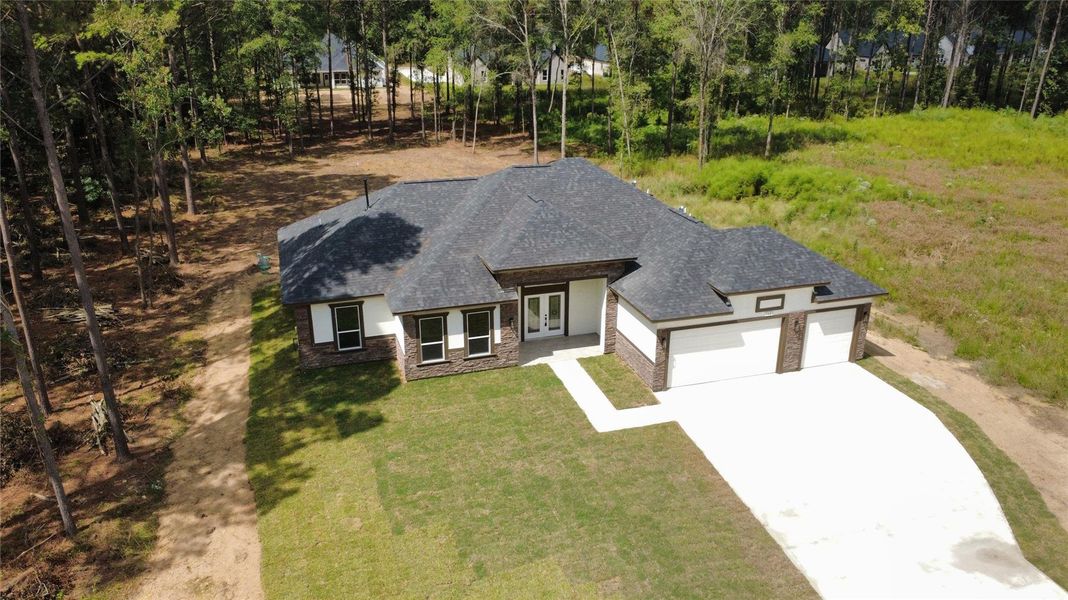 l images used are for illustrative purposes only and are intended to convey the concept and vision of the homes. They are for guidance only, may change as work progresses, and do not necessarily represent a true and accurate depiction of the finished product, and specifications may vary.