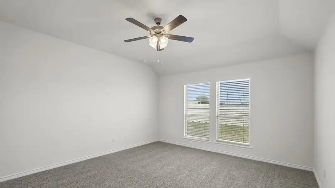 Spacious, unfurnished interior of a new home in Elevon, Lavon (Image 26).