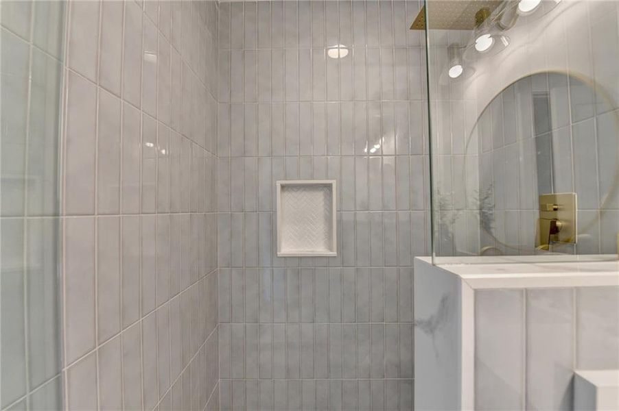 Image 60 of a home in .