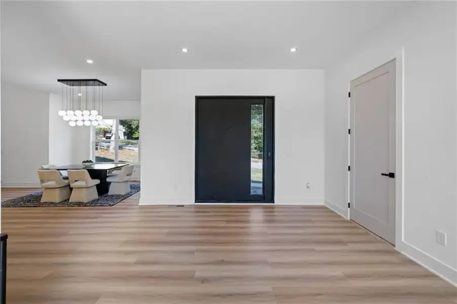 Spacious, unfurnished interior of a new home in , Mableton (Image 44). Spacious, unfurnished interior of a new home in , Mableton (Image 44).
