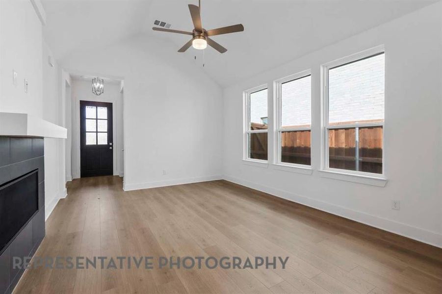 Spacious, unfurnished interior of a new home in Waterscape, Royse City (Image 12).