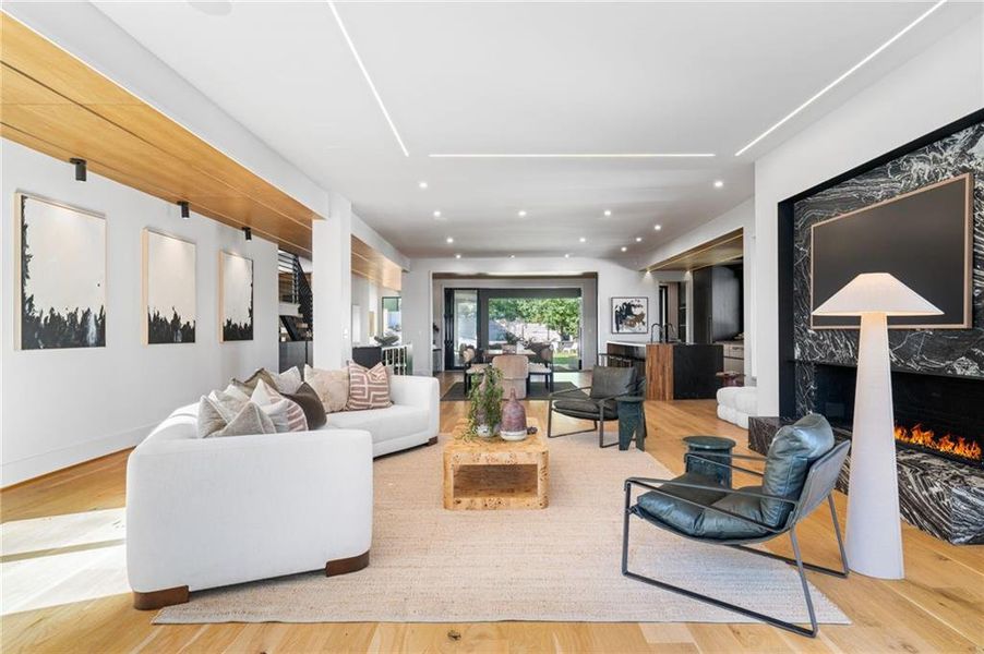 Furnished interior view inside a new home in , Atlanta (Image 75).