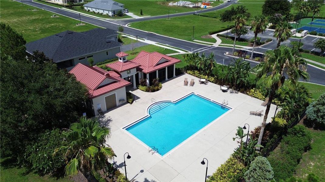 Community amenities in , Lake Alfred (Image 48).