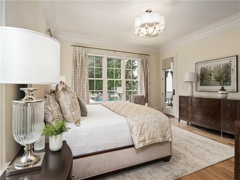 Furnished interior view inside a new home in Crossroads, Alpharetta (Image 28).