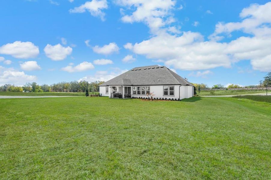 Exterior details and patio area of a home in , Fruitland Park (Image 4). Exterior details and patio area of a home in , Fruitland Park (Image 4).
