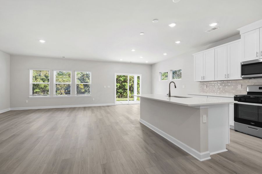 Image 30 of a home in Waterside - Coastline Series. Image 30 of a home in Waterside - Coastline Series.